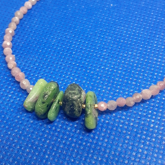 Authentic RUBY W RUBY ZIOLITE AND 24 K GOLD - Picture 2 of 6